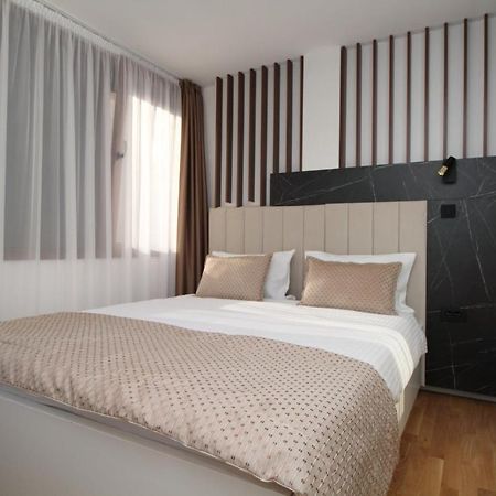 Appartamento Ambient Apartman Sarajevo Esterno foto