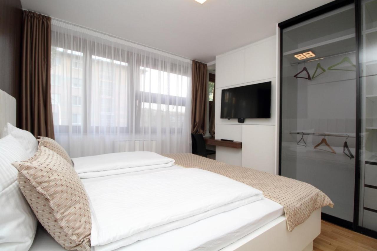 Appartamento Ambient Apartman Sarajevo Esterno foto