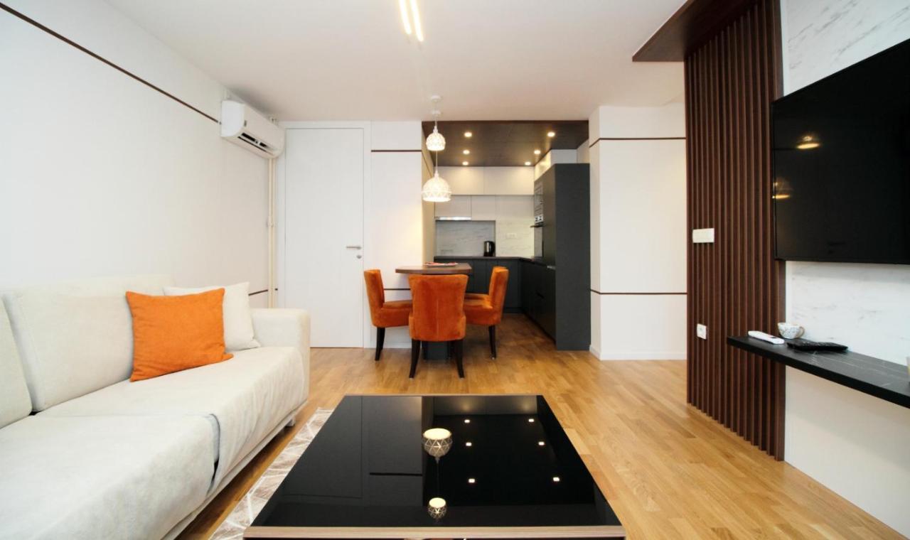 Appartamento Ambient Apartman Sarajevo Esterno foto