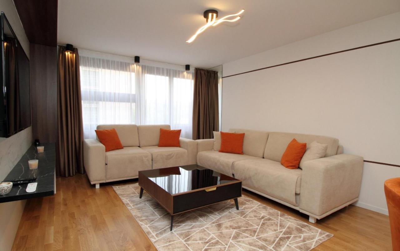 Appartamento Ambient Apartman Sarajevo Esterno foto